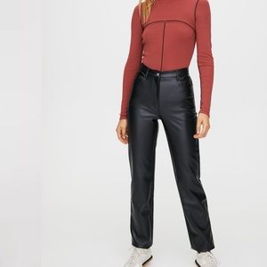 Wilfred Aritzia Black The Melina High Rise Straight‎ Leg Vegan Leather Pants 6